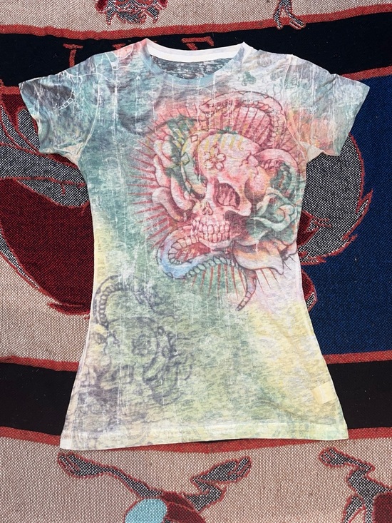 Sinful Tops - Vintage/Y2K Sinful skull & flower graphic tee